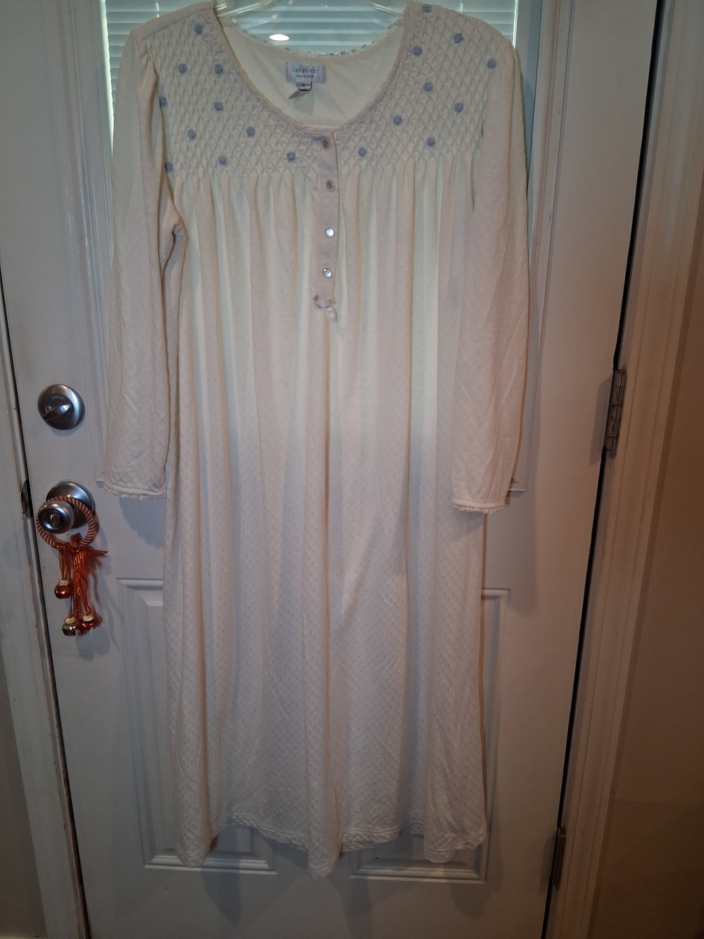 sku62 Vintage Cabernet Sleepwear Nightgown Blue Floral Smocked